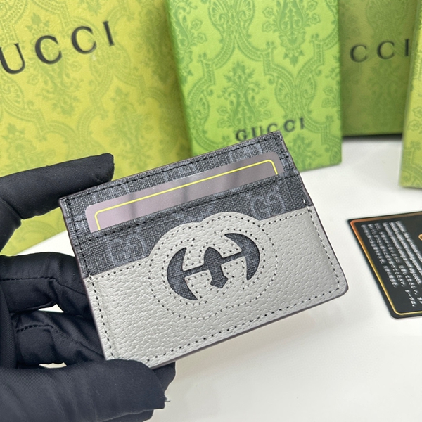 グッチ財布コピー内部構造